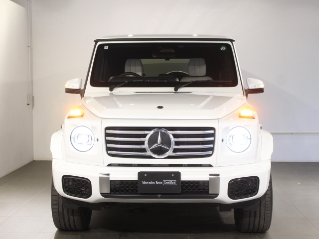 Mercedes-Benz G Class G450d Launch Edition (ISG) Pearl White 2024′ CYECB