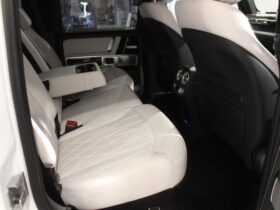 
									Mercedes-Benz G Class G450d Launch Edition (ISG) Pearl White 2024′ CYECB full								