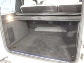 
									Mercedes-Benz G Class G450d Launch Edition (ISG) Pearl White 2024′ CYECB full								