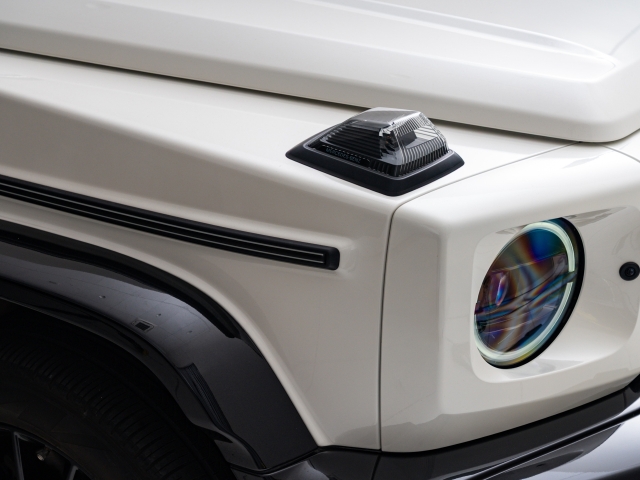 Mercedes-Benz G Class G350d Manu Facture Edition White/Black 2020′ CYEQY