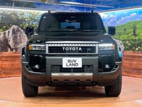 
									TOYOTA Land Cruiser Wagon VX Black 2024′ CYF0A full								