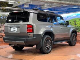 
									TOYOTA Land Cruiser Wagon VX Gray 2024′ CYF0Q full								