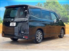 
									TOYOTA Voxy S-Z Black 2024′ CYFAS full								