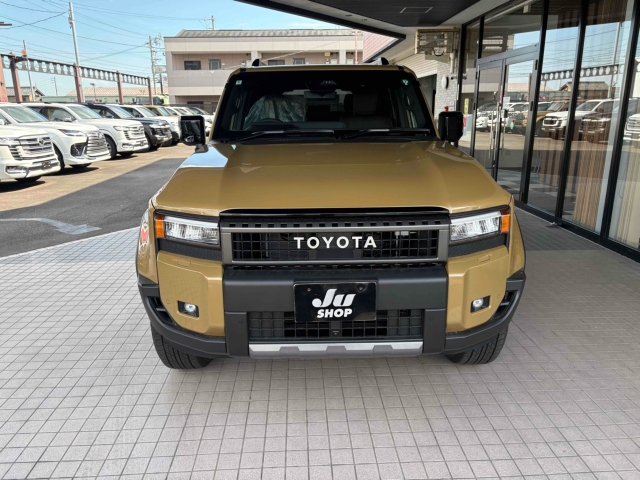 TOYOTA Land Cruiser Wagon VX First Edition Beige 2024′ D0BNE