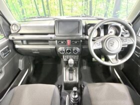 
									SUZUKI Jimny XC Pearl White 2025′ D0JKR full								