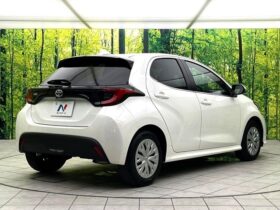 
									TOYOTA Yaris Z White 2023′ D0JLN full								