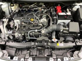 
									TOYOTA Yaris Z White 2023′ D0JLN full								