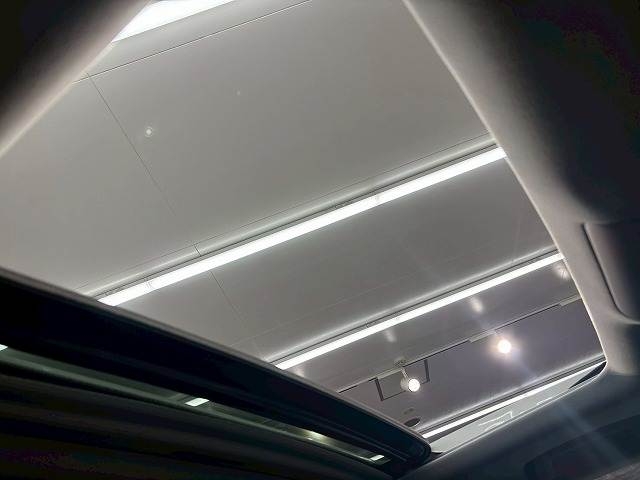 TOYOTA Land Cruiser Wagon ZX Pearl White 2018′ D0JRC