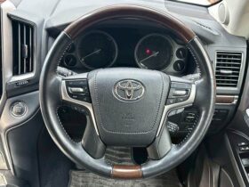 
									TOYOTA Land Cruiser Wagon ZX Pearl White 2018′ D0JRC full								