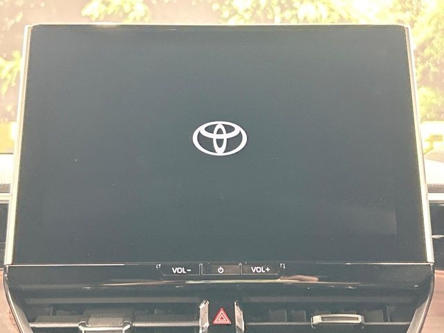 TOYOTA Corolla Cross Z Pearl White 2024′ D0JUF