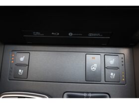 
									Lexus IS Version L Pearl White 2016′ D0K0K full								