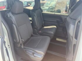 
									TOYOTA Noah S-G Pearl White 2023′ D0KVW full								