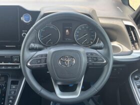 
									TOYOTA Noah S-G Pearl White 2023′ D0KVW full								