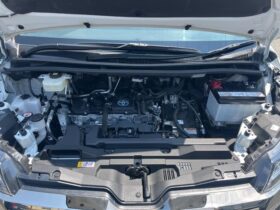 
									TOYOTA Noah S-G Pearl White 2023′ D0KVW full								