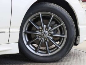 
									Honda Odyssey Absolut Pearl White 2004′ D0L7U full								