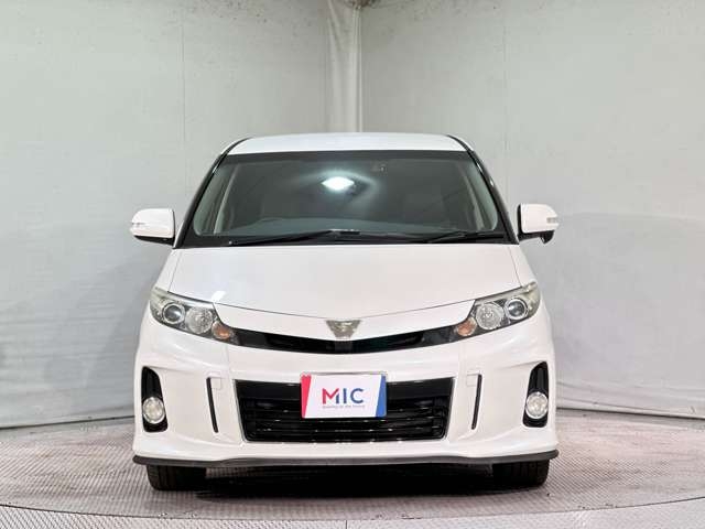 TOYOTA Estima Aeras Premium Edition Pearl White 2013′ D1E6T