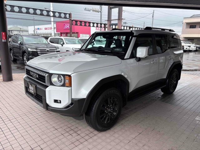TOYOTA Land Cruiser Wagon VX   125KM Pearl White 2024′ D2GRW