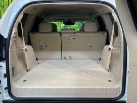 
									TOYOTA Land Cruiser Prado TX L Packet Matte Black Ed Pearl White 2022′ D2OXR full								
