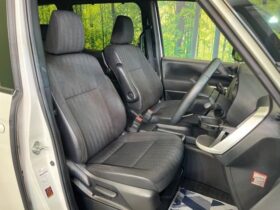 
									TOYOTA Noah S-G Pearl White 2023′ D2PW2 full								