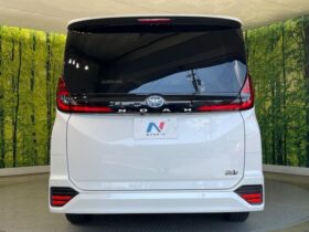 
									TOYOTA Noah S-G Pearl White 2023′ D2PW2 full								