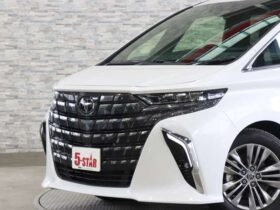 
									TOYOTA Alphard Z Pearl White 2023′ D2QOF full								