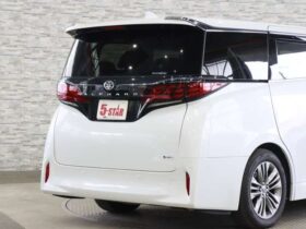 
									TOYOTA Alphard Z Pearl White 2023′ D2QOF full								