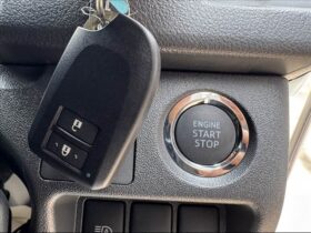 
									TOYOTA Hiace Van Super GL Dark Prime 2 Pearl White 2023′ D2T8Y full								