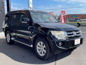 
									MITSUBISHI Pajero Long EXCEED Black 2013′ D2T99 full								