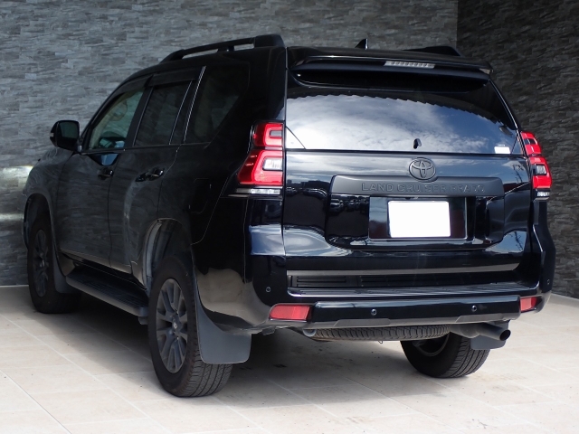 TOYOTA Land Cruiser Prado TX L Packet Matte Black Ed Black 2023′ D4M2W
