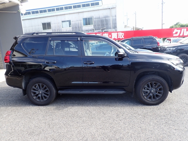 TOYOTA Land Cruiser Prado TX L Packet Matte Black Ed Black 2023′ D4M2W
