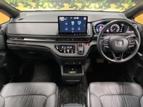
									Honda Odyssey Absolute EX Black Edition Pearl White 2024′ D4U76 full								