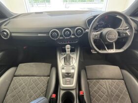 
									Audi TT 40 TFSI S Line Package Gray 2022′ D4UHX full								