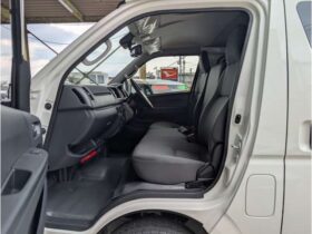 
									TOYOTA Hiace Van DX GL Package Long White 2025′ D4ULB full								