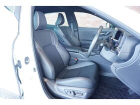
									TOYOTA Crown CrossOver G Advanced Leather Package Pearl White 2022′ D4VO6 full								
