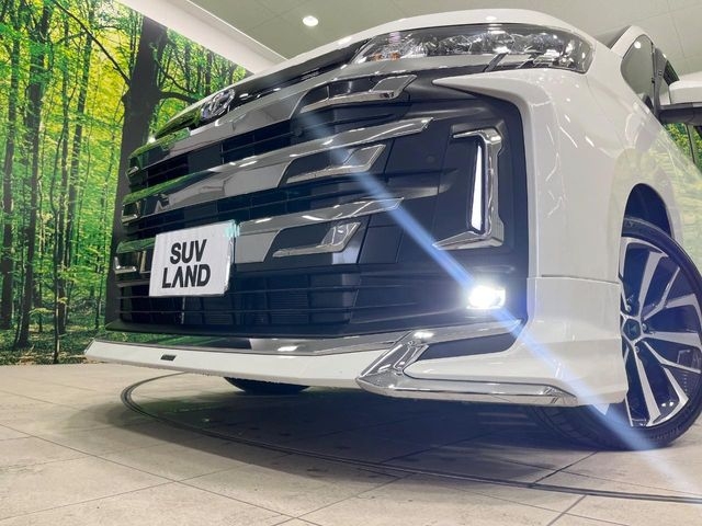 TOYOTA Noah S-Z Pearl White 2024′ D4VPE