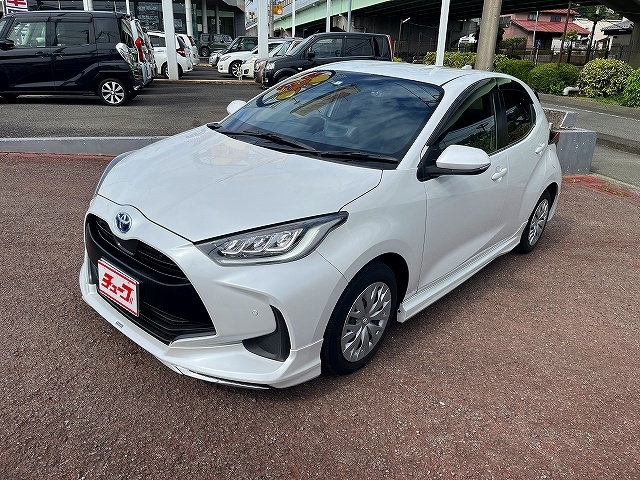 TOYOTA Yaris Hybrid Z Pearl White 2023′ D4XKI