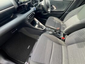 
									TOYOTA Yaris Hybrid Z Pearl White 2023′ D4XKI full								