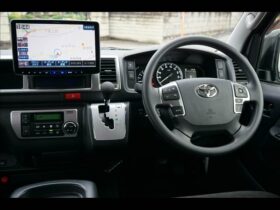 
									TOYOTA Hiace Wagon Grand Cabin Finetech Tourer 4 Pearl White 2025′ D4YFQ full								
