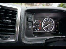 
									TOYOTA Hiace Wagon Grand Cabin Finetech Tourer 4 Pearl White 2025′ D4YFQ full								