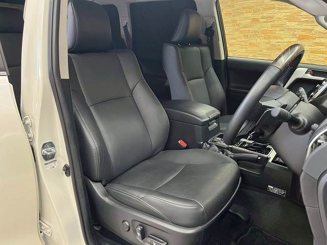 TOYOTA Land Cruiser Prado TZ-G Pearl White 2023′ D6YXL