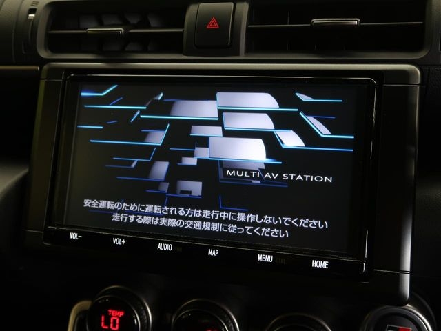 TOYOTA 86 RZ Pearl White 2022′ D6Z1L