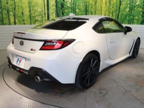 
									TOYOTA 86 RZ Pearl White 2022′ D6Z1L full								