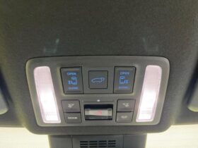 
									TOYOTA Noah Hybrid S-Z Pearl White 2025′ D6Z2C full								