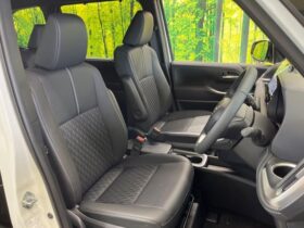 
									TOYOTA Noah Hybrid S-Z Pearl White 2025′ D6Z2C full								