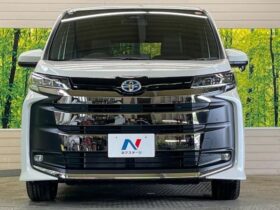 
									TOYOTA Noah Hybrid S-Z Pearl White 2025′ D6Z2C full								
