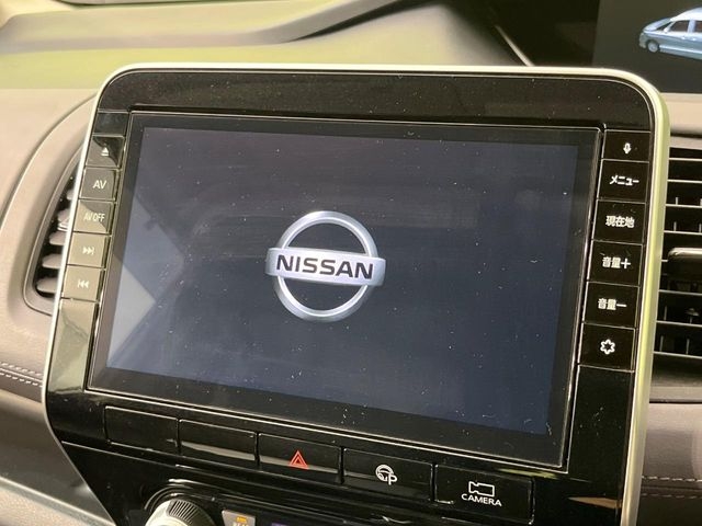 NISSAN Serena Highway Star V Pearl White 2020′ D6ZOC