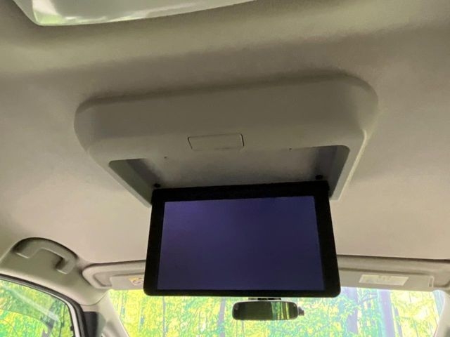NISSAN Serena Highway Star V Pearl White 2020′ D6ZPQ