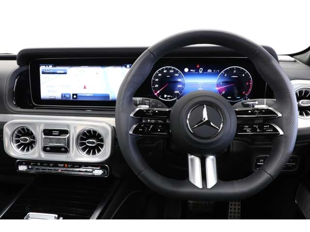 Mercedes-Benz G Class G450d Launch Edition (ISG) Pearl White 2024′ D6ZXB