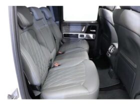 
									Mercedes-Benz G Class G450d Launch Edition (ISG) Pearl White 2024′ D6ZXB full								