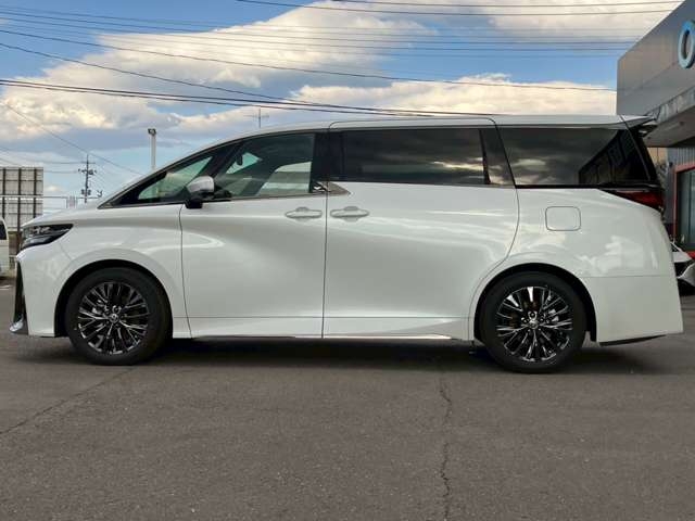 TOYOTA Vellfire Z Premier Pearl White 2024′ D70EU